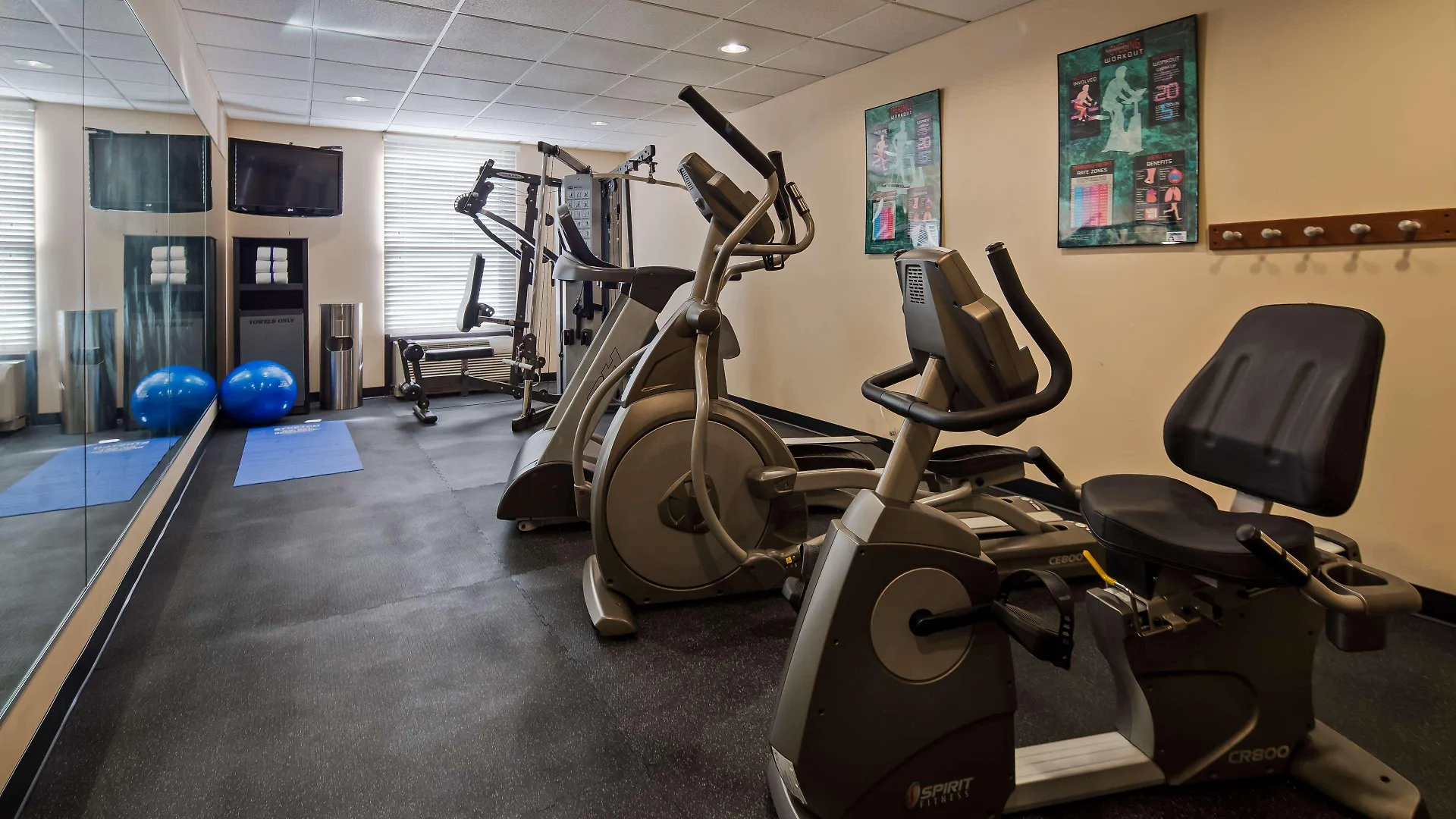 Best Western Plus Belle Meade Inn & Suites Nashville Hotel