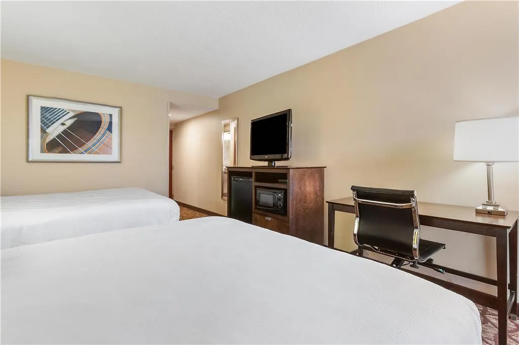Best Western Plus Belle Meade Inn & Suites Nashville Hotel