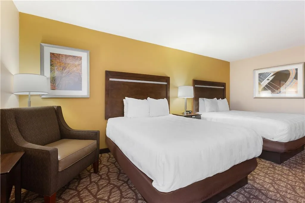 Best Western Plus Belle Meade Inn & Suites Nashville Hotel